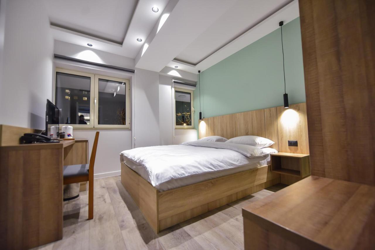 Baron Boutique Hotel Yerevan Exterior photo